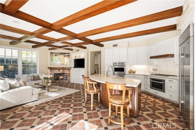Photo - 7 Crooked Stick Dr