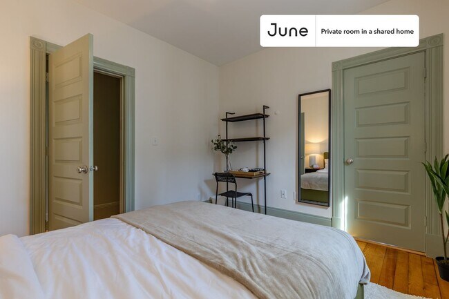 Photo - Room in Shared 4 bed/1 bath home Unidad A