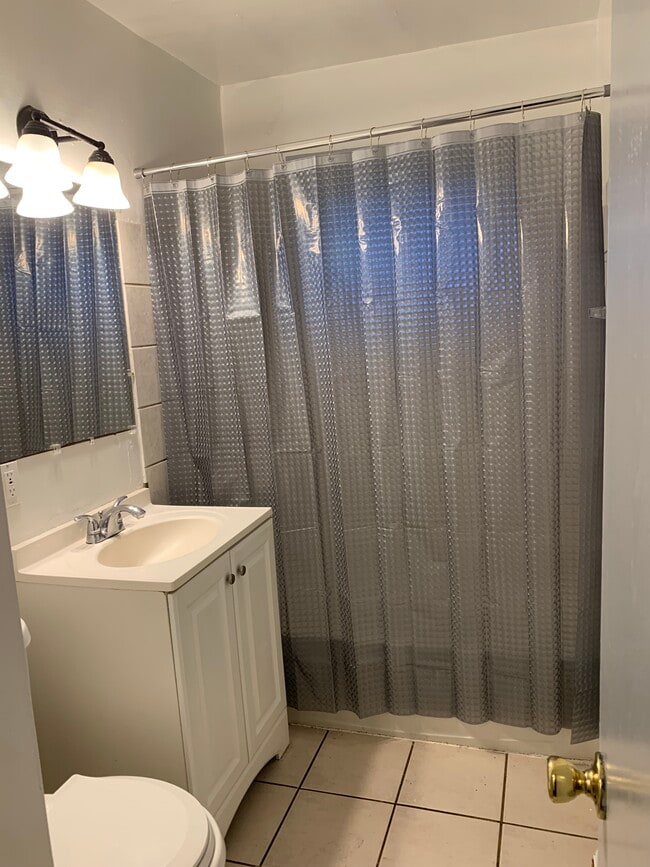 Photo - 4961 S 13th St