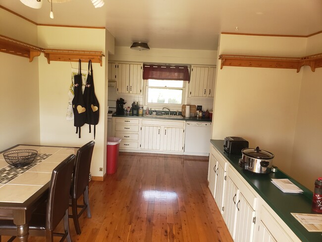 Photo - 4083 Ames Rd