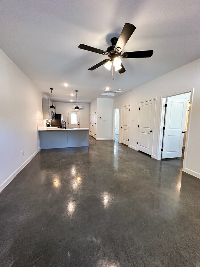 Photo - 1700 Mary Kay Blvd