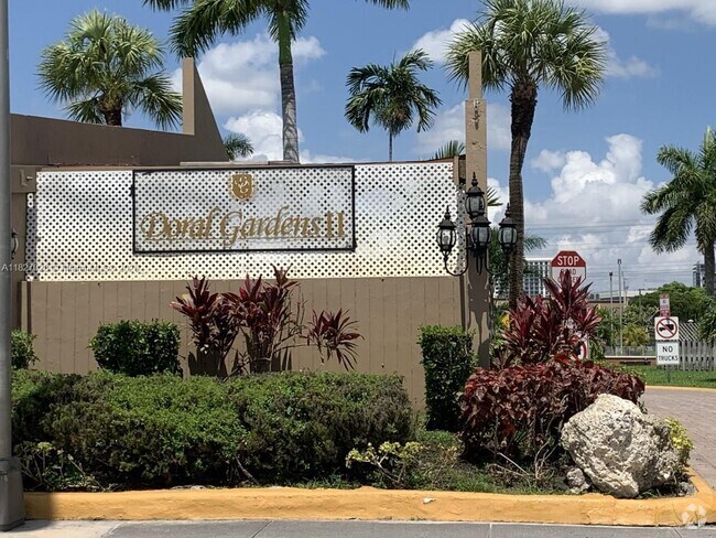 Building Photo - 4920 NW 79th Ave Unit 204 Rental