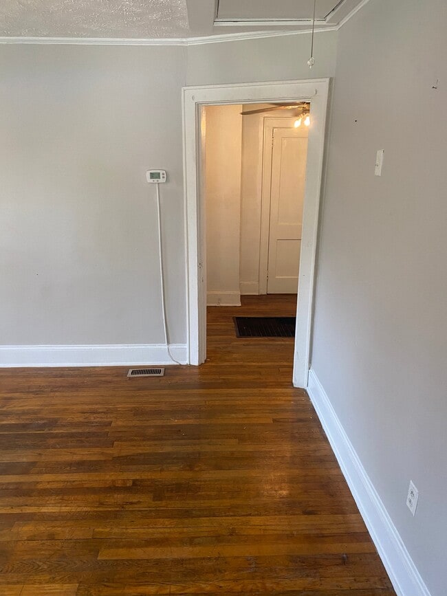 Photo - 120 Buckingham Ave
