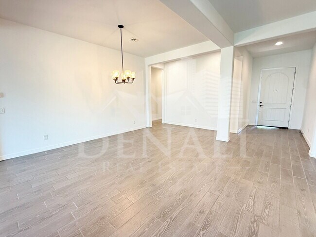 Photo - 5214 W Thresher Way