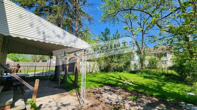 Photo - 20609 Hillgrove Ave
