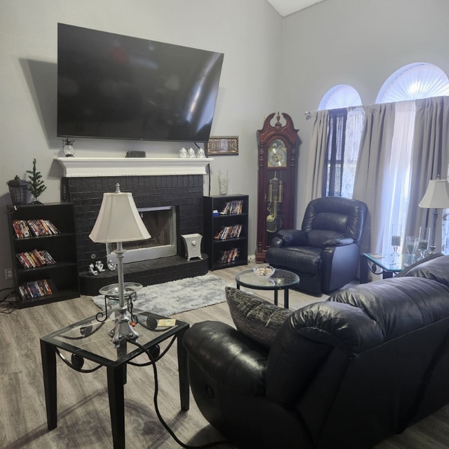 Photo - 1447 N Boston Ave