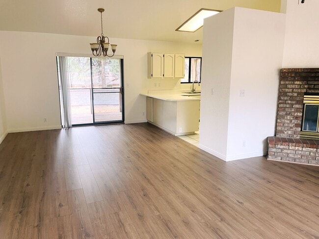 Photo - HOUSE - RED ROCK VIEWS - VILLAGE OF OAK CREEK