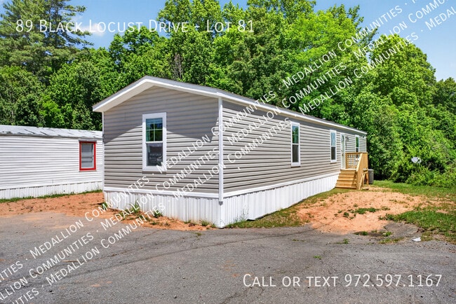 Photo - 89 Black Locust Dr