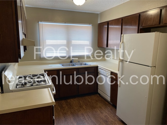 Photo - 510 Dowden Rd Unit 510 (505 C1)