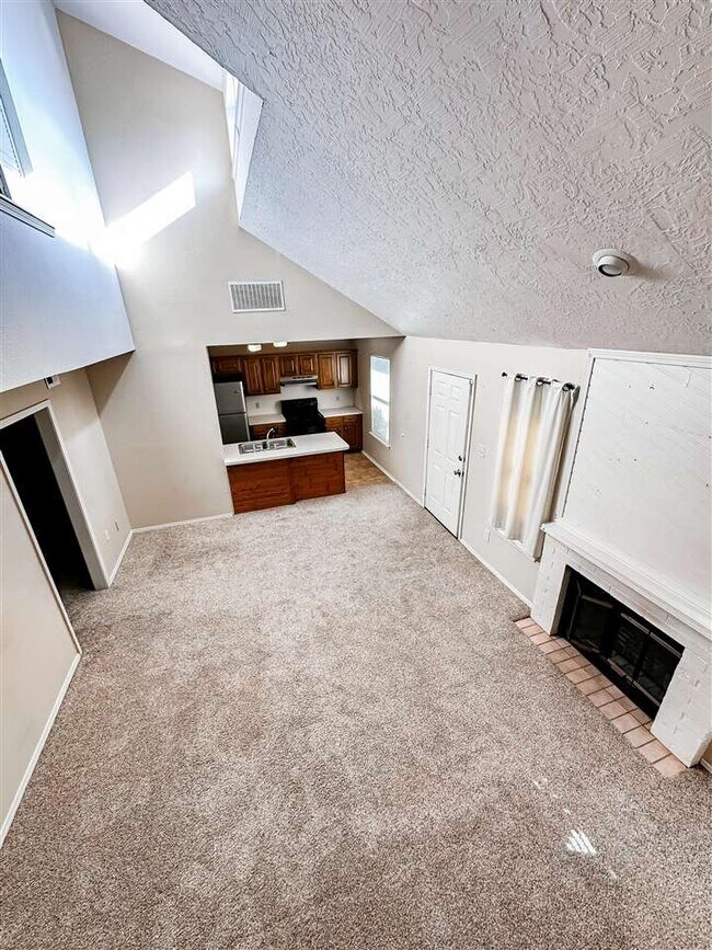 Photo - 6818 NW Willow Springs Dr