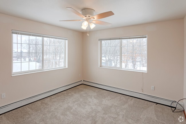 3BR, 2BA