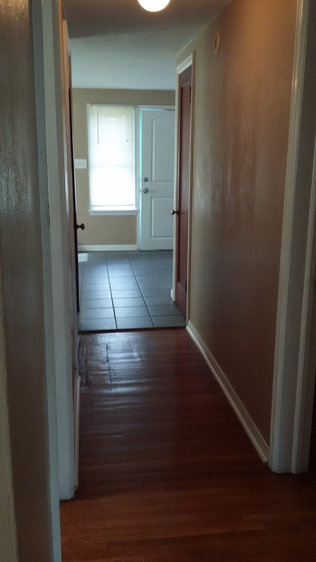 Photo - 1224 E Miller St Unit B