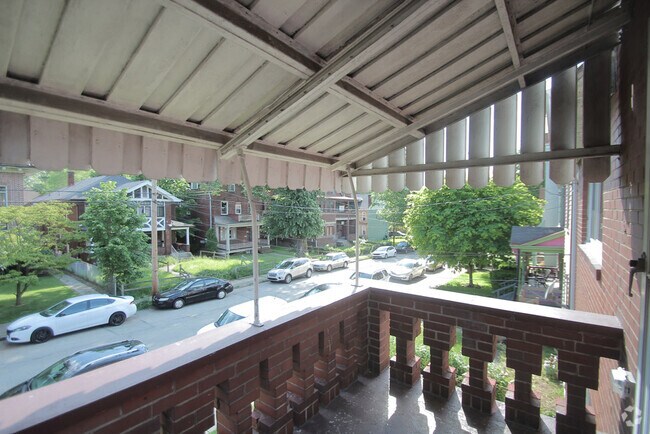 Building Photo - 415 Franklin Ave Rental