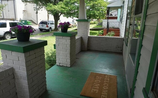 Photo - Cute and Cozy 2BD/1BA