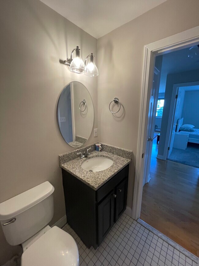 41 Walnut St Unit Zvi Stein unit