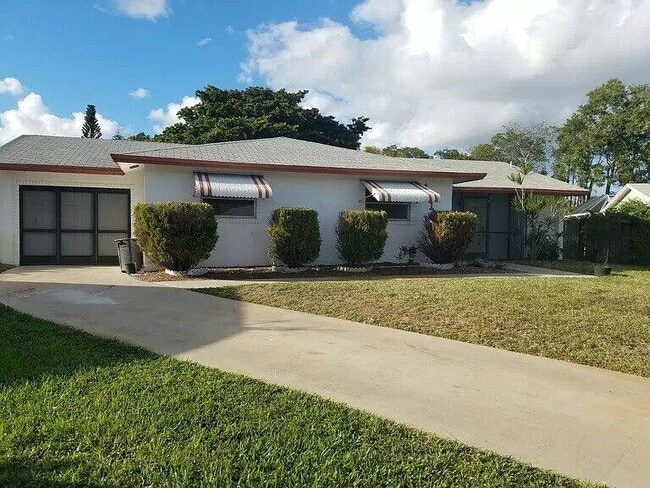 Building Photo - 10133 Windtree Ln Rental