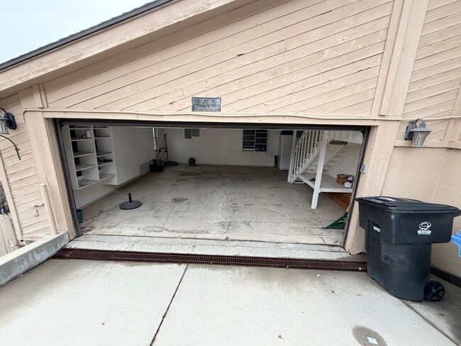 Garage - 3596 S Crestwood Dr