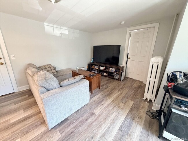 Photo - 1143 E Main St Unidad 2