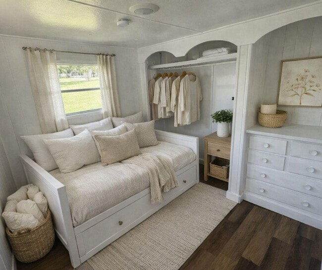 Photo - 925 Ponce De Leon Blvd