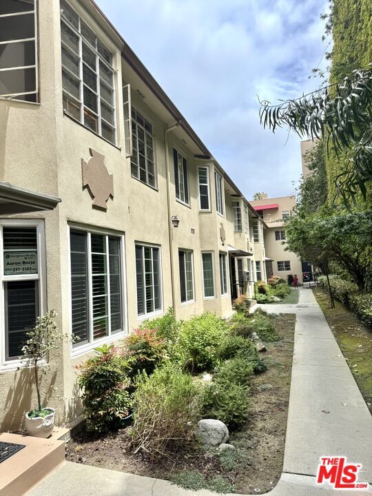 50 Elm Ave Unit 5