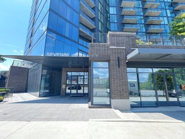 Building Photo - 788 West Marietta St NW Unit 512 Rental