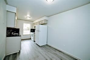 Photo - 2206 Statler Dr