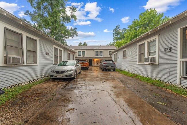 Building Photo - 607 Enid St Unit 1/2 1A Rental