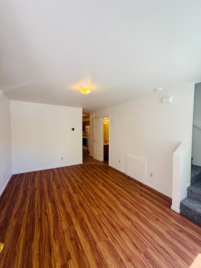 Photo - 107 N Harbin Ave Unit #1