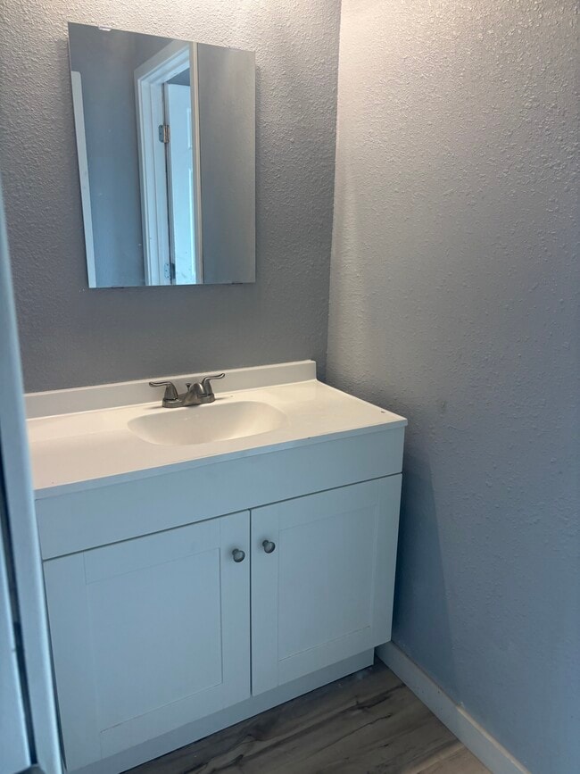 Rodessia Luxury Apartments - 312 S 49th St