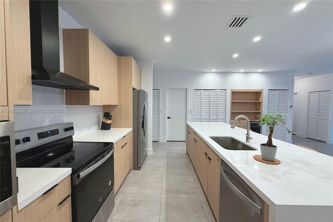 Photo - 233 NW 120th St