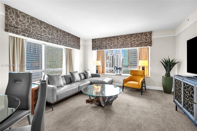 Building Photo - 1435 Brickell Ave Unit 3012