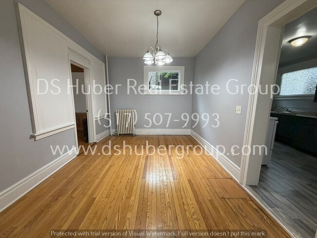 533 Seymour Ave