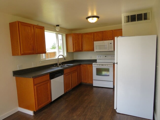 Photo - 3 Bedroom House in Billings Heights