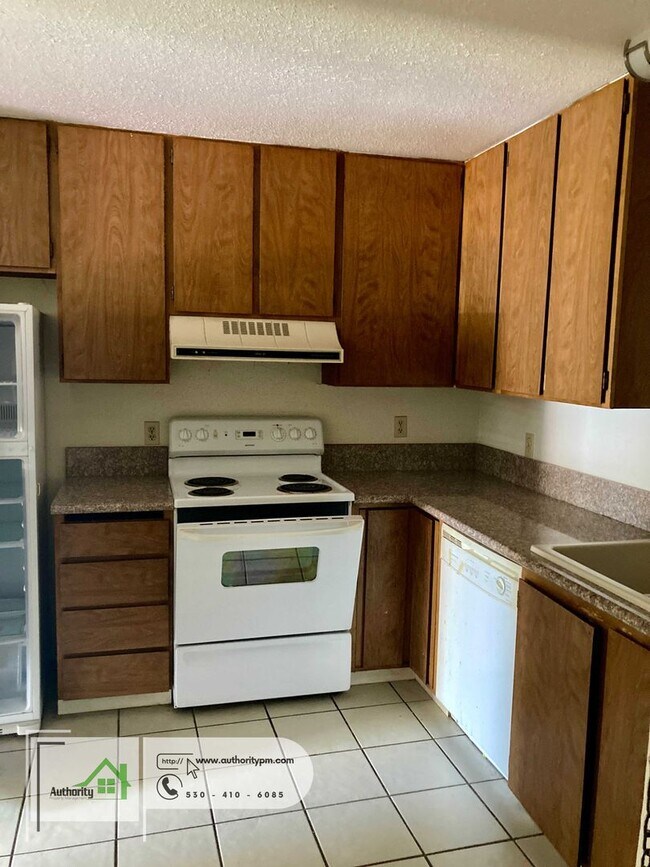 Photo - 2101 Rosamond Unidad 2