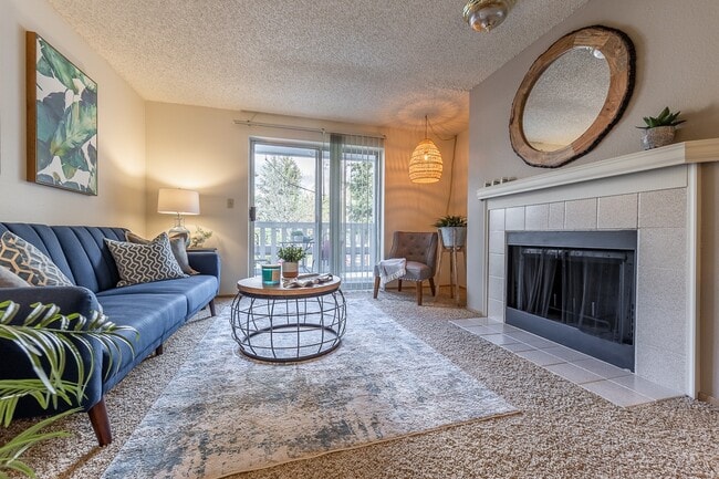 Photo - Country Glen Apartments