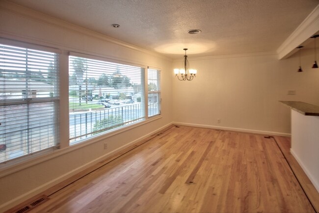Photo - Charming 3bed/1bath in Hayward