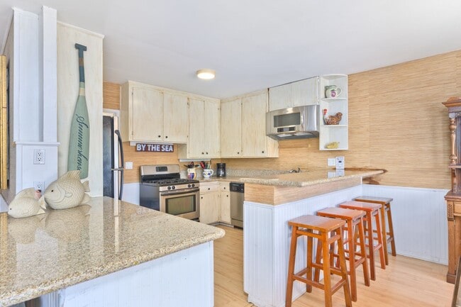 Photo - 1727 W Balboa Blvd Unit 1