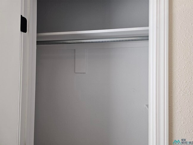 Photo - 404 N Upsilon St