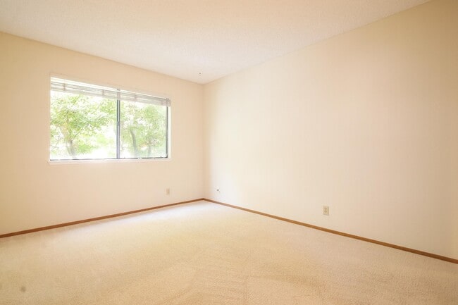 Photo - 2 bedroom 2 bath Condo in great neighborhood $3650