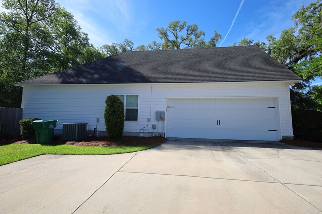 Photo - 3722 Knights Mill Drive