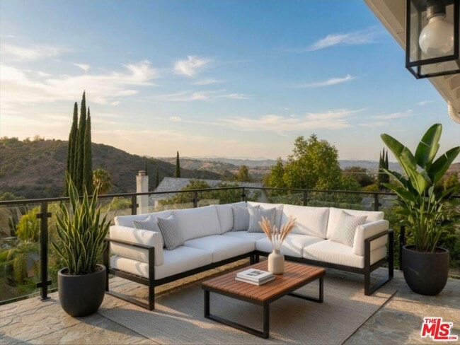Photo - 23749 Canyon Dr