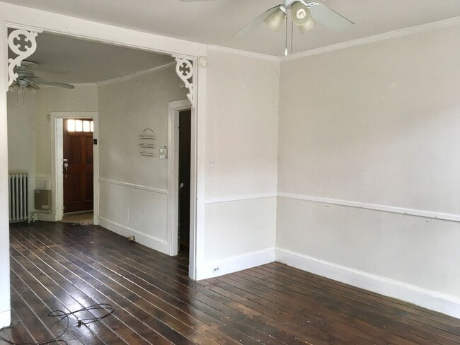 Photo - Charming 3Bed/2Bath Townhome in Historic R...