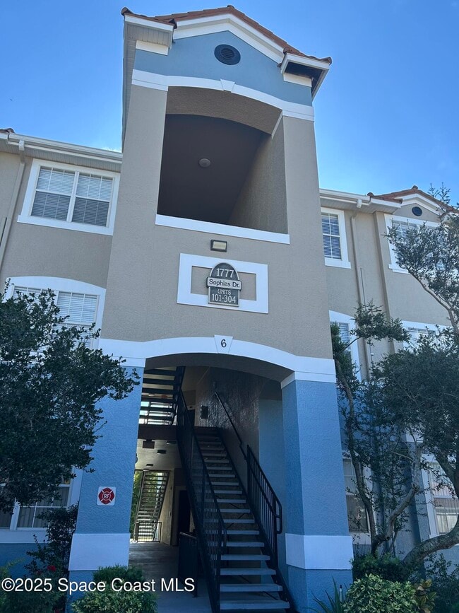 Building Photo - 1777 Sophias Dr Unit 201