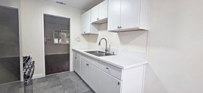 Photo - 1021 Buckeye Dr