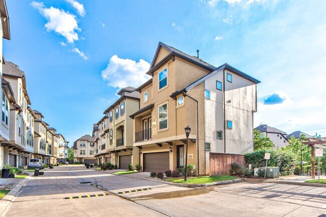 Photo - 12258 Oxford Cres Cir