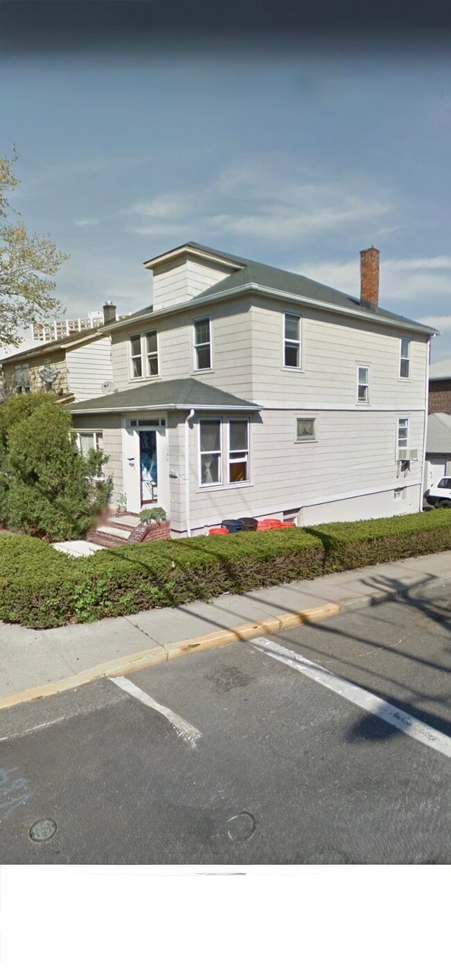 188 Palisade - 188 Palisade Ave Unit 188 Palisade Rear