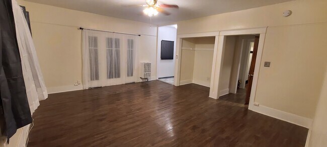 Photo - 2516 Council St Unit 2516