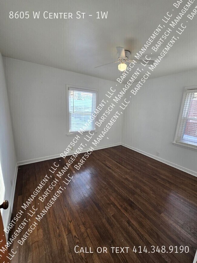 Photo - 8605 W Center St Unidad 1W