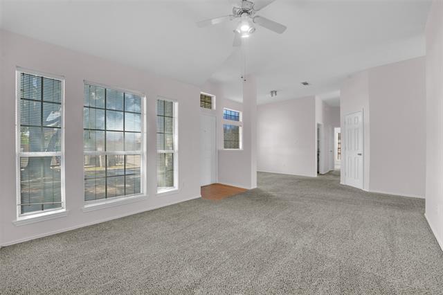 Photo - 2305 Brisbane Dr