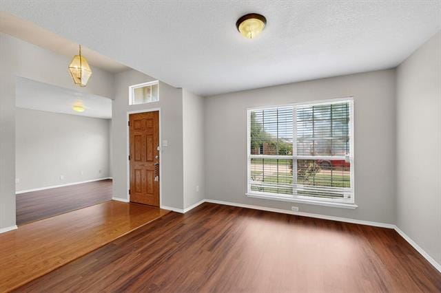 Photo - 1115 Buckingham Dr